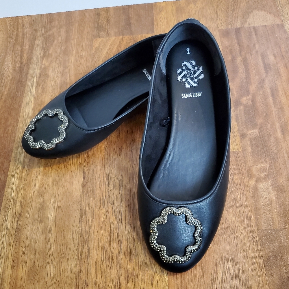 Sam & Libby Black Flats with Gold Embellishment